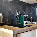 Bluestay 39 - Superb Apartment In Paris